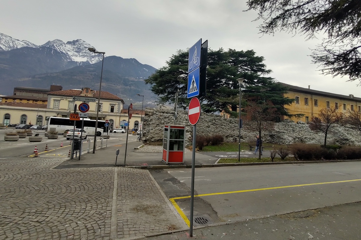 Tagliando auto, lasciapassare per un viaggio tranquillo - Aostasera