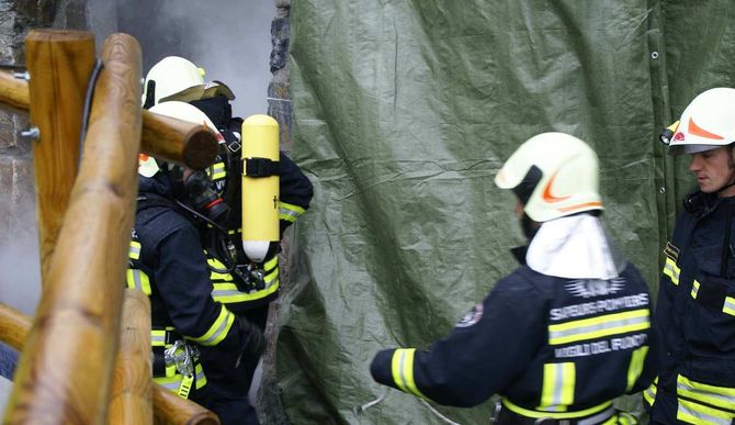 Esercitazione sabato a Brissogne per una cinquantina di volontari dei Vigili del Fuoco