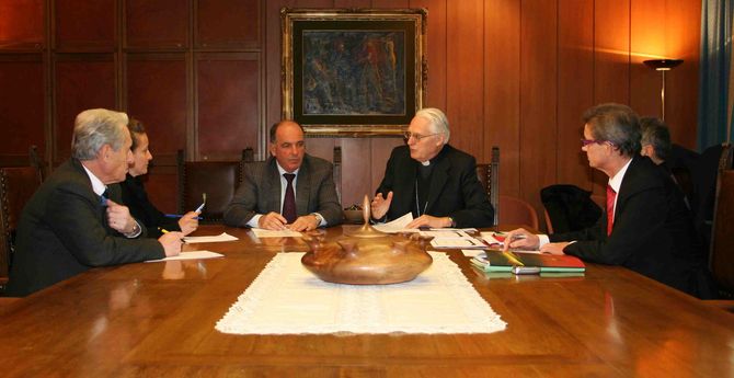 Crisi economica: confronto tra il presidente della Regione e il Vescovo di Aosta