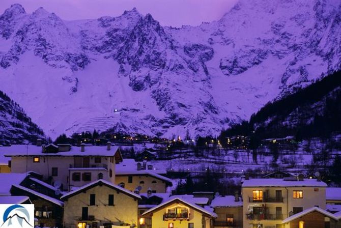 Rientrati i due alpinisti italiani rimasti bloccati sul versante francese del Monte Bianco