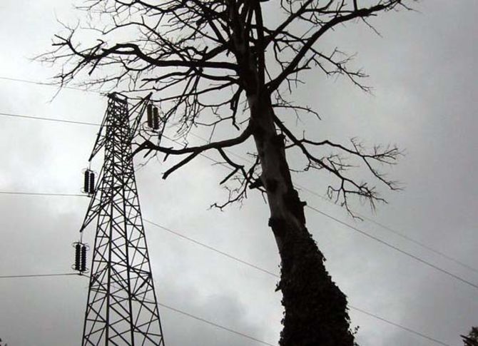 In dieci comuni valdostani interventi contro i rischi da elettrodotti