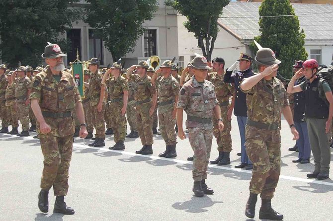 Cambio al vertice del Centro Addestramento Alpino: il nuovo comandante è Claudio Rondano