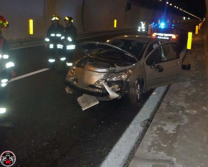 Incidente in galleria nel tratto di autostrada nel comune di La Salle