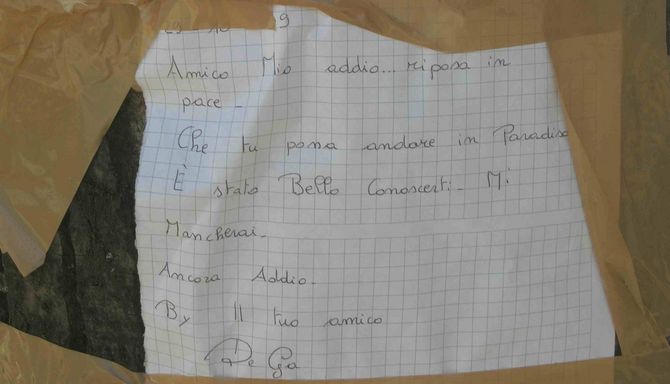 Giovane sedicenne aostano muore dopo uno schianto con la moto contro un palo della luce