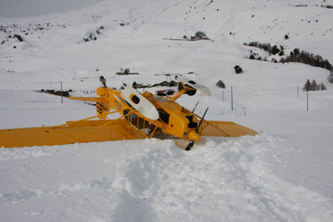 Nessun ferito, ma molta paura per l’aereo precipitato a Vetan