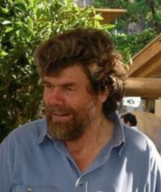 A Reinhold Messner il Piolet d’Or alla carriera 2010