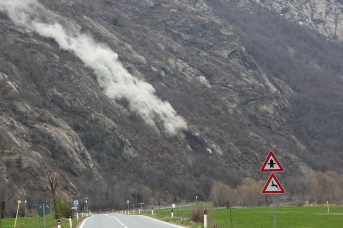 Ad Arnad si sta costruendo una variante per ripristinare il traffico sulla statale 26