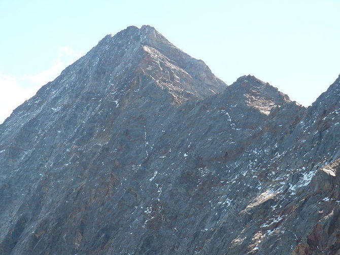 Chiusura temporanea della via ferrata “Crestone ovest” per il Monte Emilius