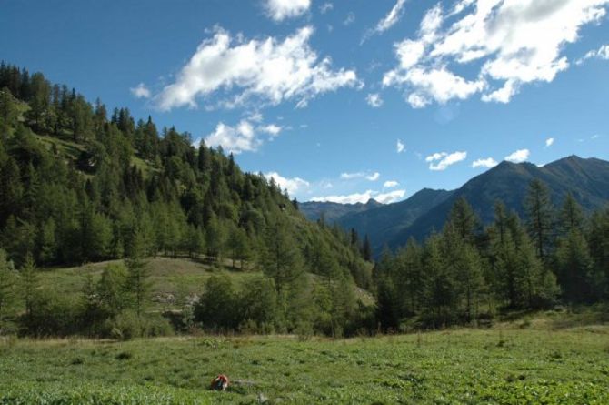 Marcia di Legambiente per il Vallone di San Grato. “Vigileremo su nuovi progetti”