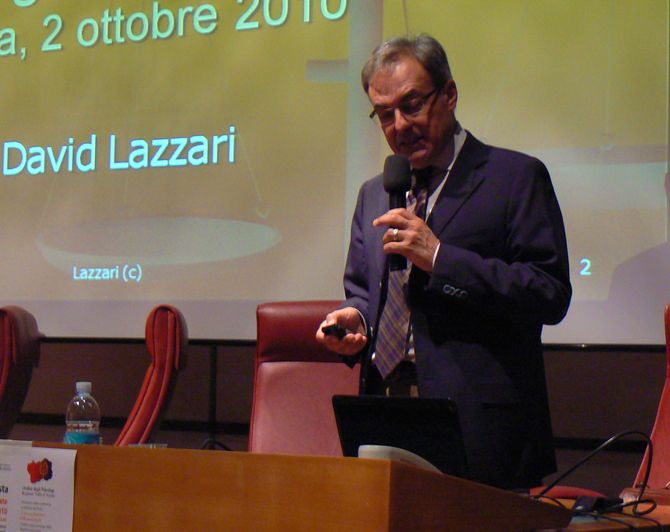 Una bilancia per salvarsi dallo stress: conferenza ad Aosta di David Lazzari