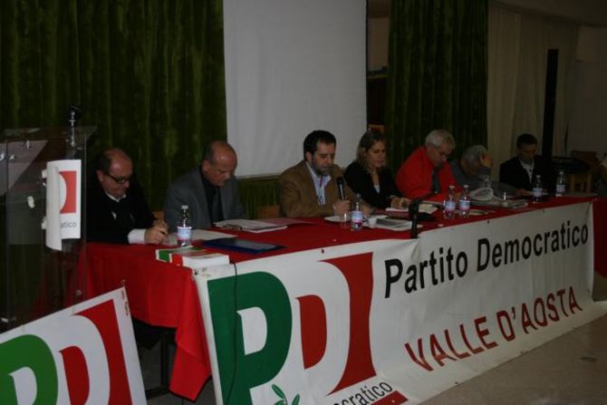 Il PD riunito in assemblea si prepara per le regionali