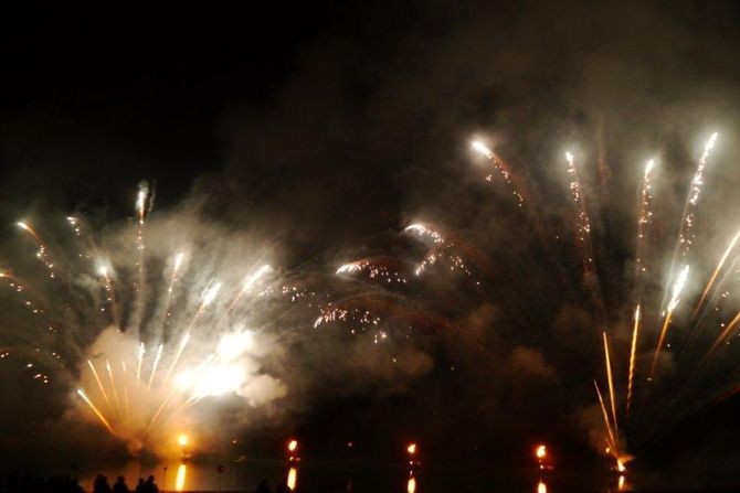 Fuochi d’artificio e botti di Capodanno vietati ad Aosta e in altri 10 Comuni della Valle