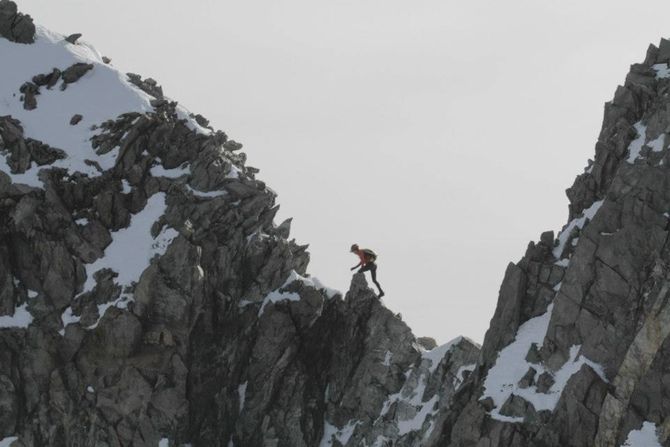 Impresa di Kilian Jornet: è suo il nuovo record di ascensione del Monte Bianco