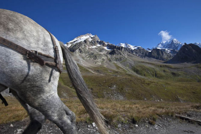 Il Monte Bianco negli scatti di Alborno al Forte di Bard