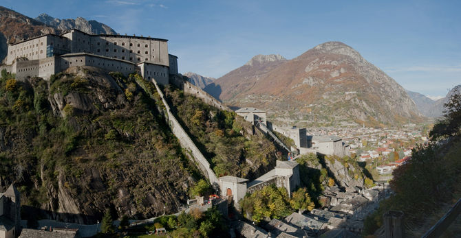 Al Forte di Bard cento opere del monastero di Montserrat