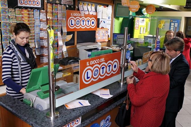 Gioca 1 euro e 50 al lotto, ne vince 62mila