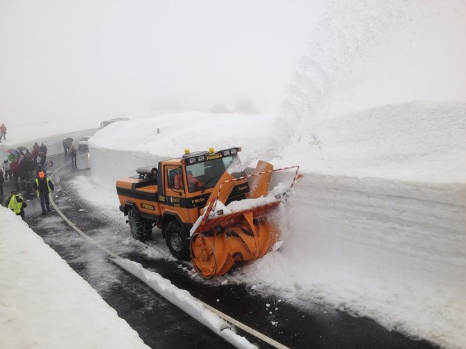 Neve in arrivo, chiude il Passo del Piccolo San Bernardo