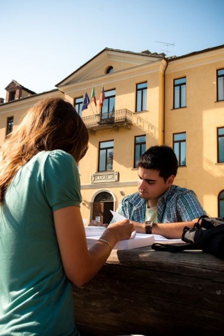 Elezioni Aosta, da Alpe la proposta di uno studentato diffuso