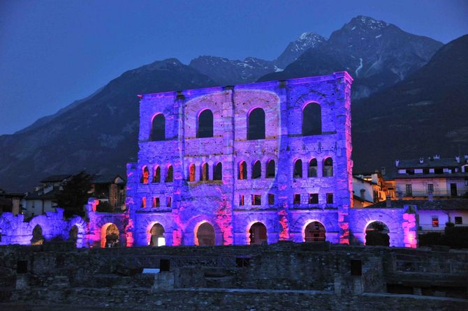 Teatro romano, dall’8 luglio ritorna Théâtre et lumières