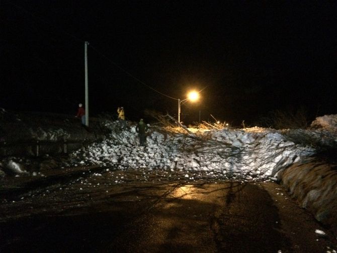 Gressoney, riaperta la strada regionale chiusa ieri sera per una valanga