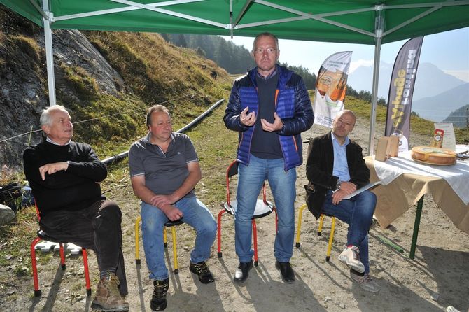 Concorso fontina d’Alpeggio: quest’anno arrivano la “grande medaille e la medaille d’or”