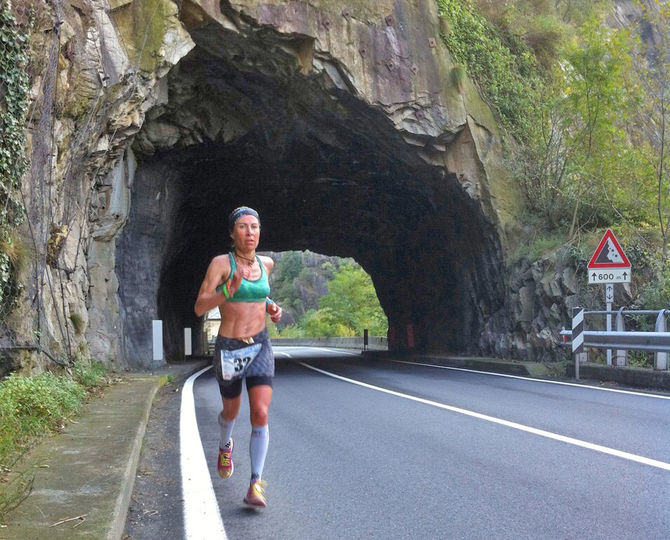 Francesca Canepa domina la 100km delle Alpi