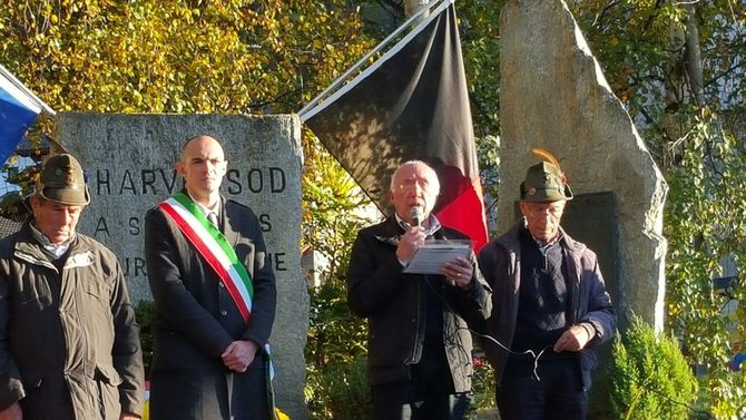 Charvensod dedica ai soldati del paese la piazza della Chiesa