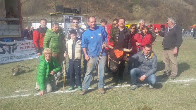 Batailles de Reines, a Pasquetta trionfano Princesse, Lombardeun e Tigresse