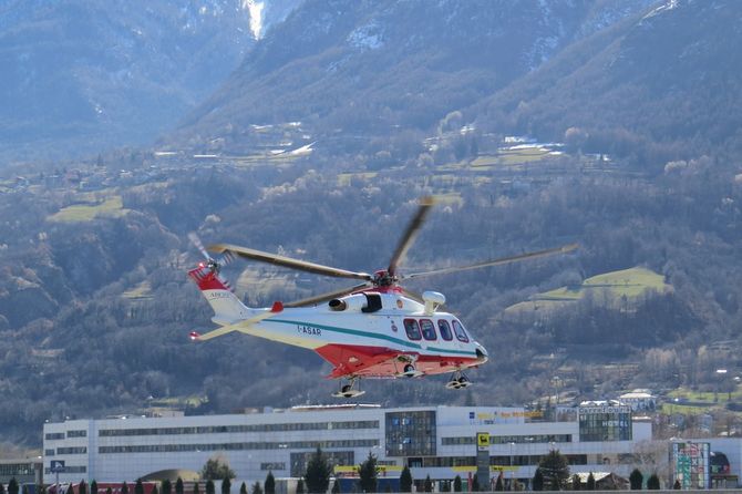 Ciclista recuperato senza vita in un torrente