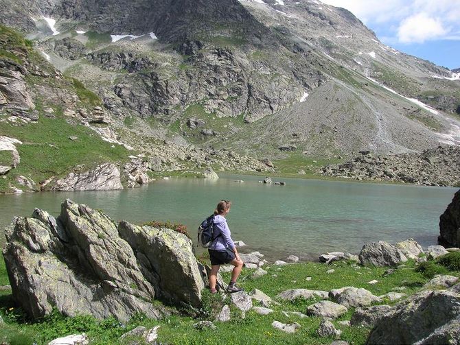 Uno smeraldo tra le rocce: il Lac de Fond a Valgrisenche