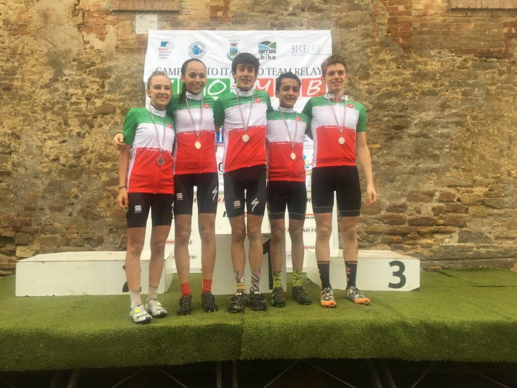 Mountain bike, la Valle d’Aosta Campione d’Italia Giovanile di staffetta a Silvi Alta