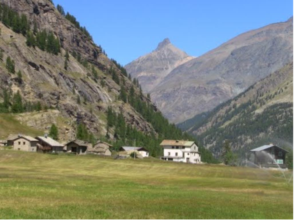 Valsavarenche, un muro rischia di crollare: chiusa la strada regionale. Prevista una viabilità alternativa