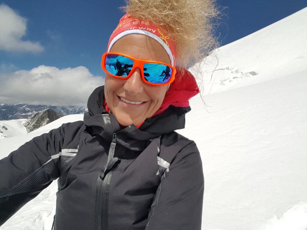 Scalata e concerto da record sul Monte Rosa per la pianista-alpinista Elisa Tomellini