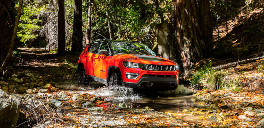 Jeep punta in alto con “Compass”, il Suv eclettico