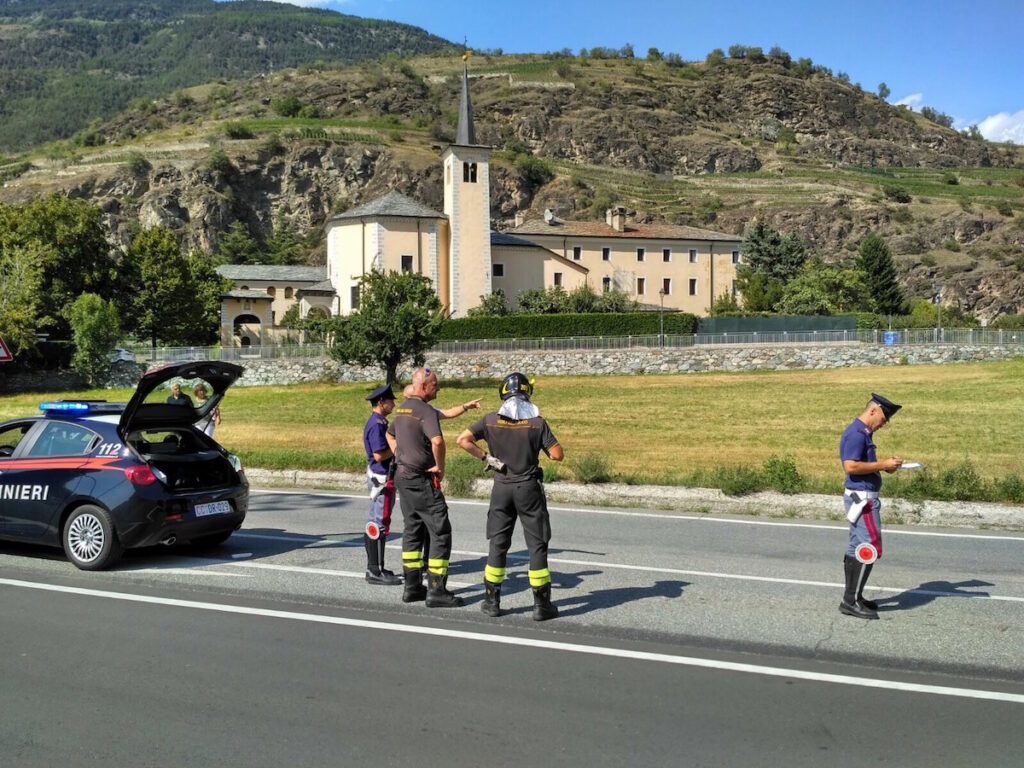 Scontro frontale fra auto a Saint-Pierre. Sono sei i feriti