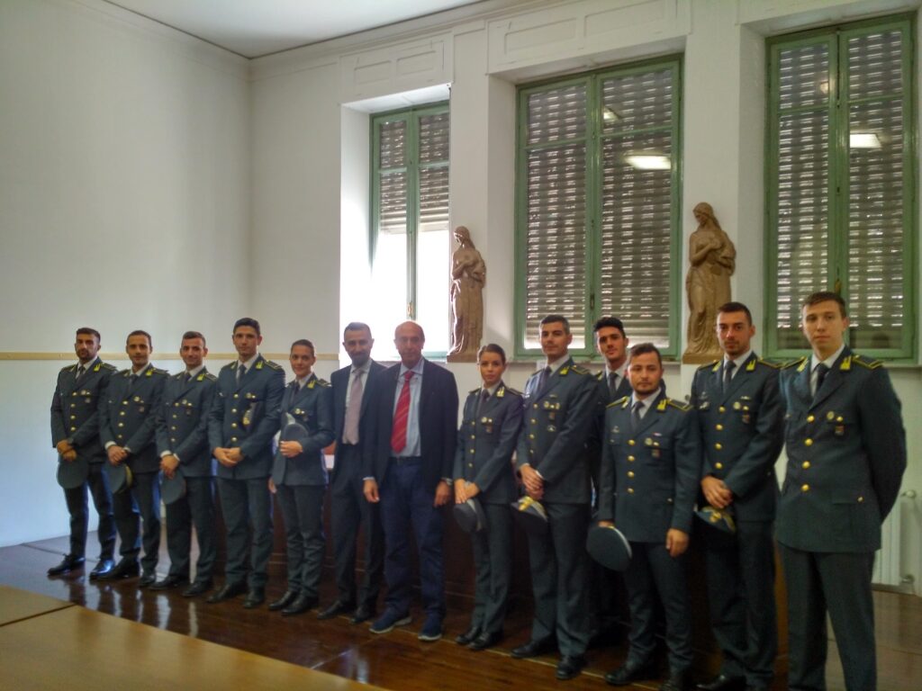 Gli allievi marescialli della Guardia di finanza oggi a lezione dal procuratore capo Fortuna