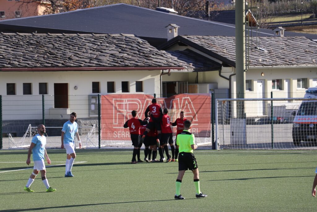 Calcio, Eccellenza: sorride l’Aygreville, pari per il PDHA