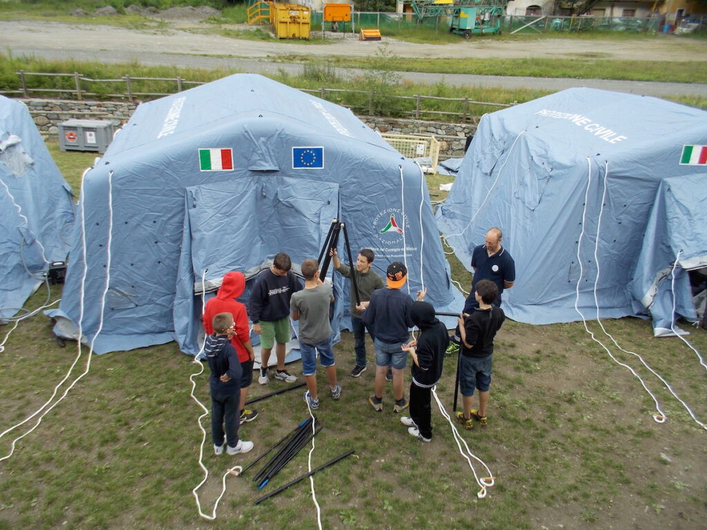 Con il 5×1000 aiuti i Volontari del soccorso della Valpelline ad aiutare altre persone