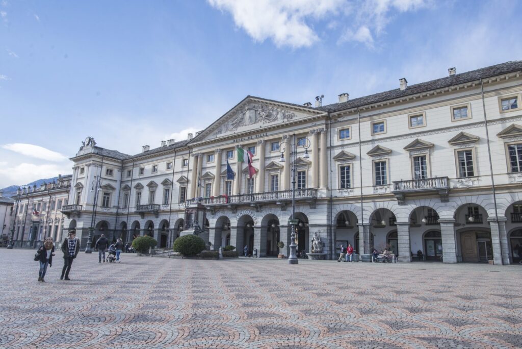 Due “box” confiscati alla mafie sono stati affidati al Comune di Aosta