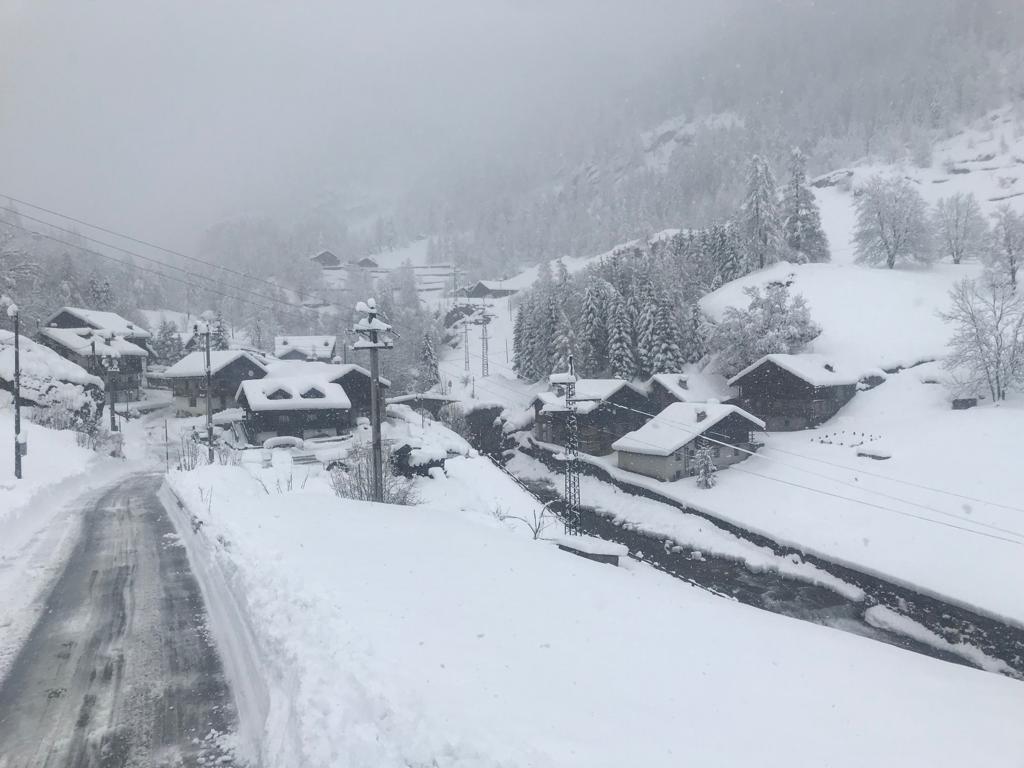 La neve è tornata in Valle d’Aosta: oltre mezzo metro sopra quota 2000