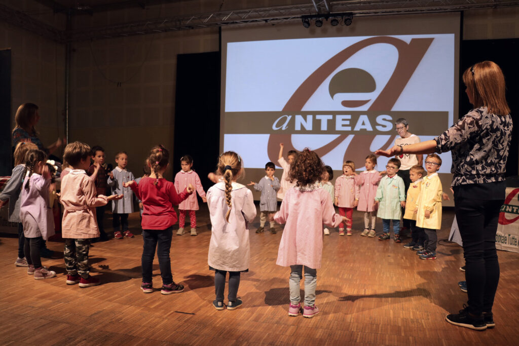 Premiate le scuole vincitrici del concorso “La tecnologia ha cambiato la vita?”