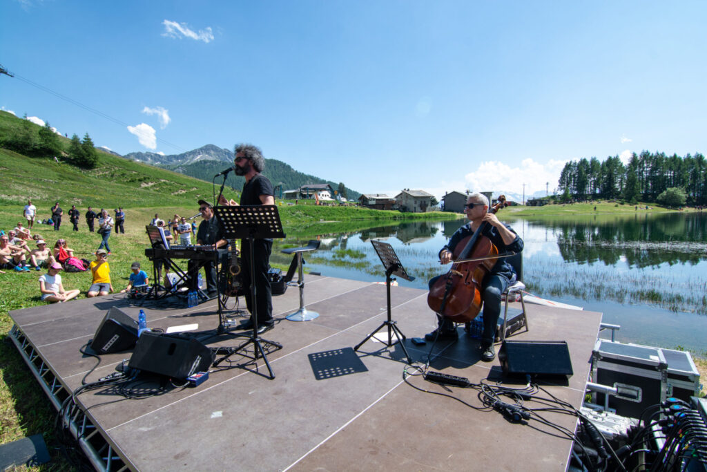 Musicastelle, la galleria fotografica dei concerti di Finardi e Cristicchi a Chamois