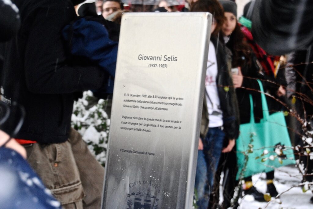 Scoperta ad Aosta la stele che commemora il Pretore Giovanni Selis