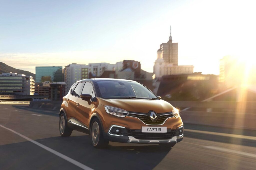 Nuova Renault Captur, il SUV versatile, comodo e dalle grandi prestazioni