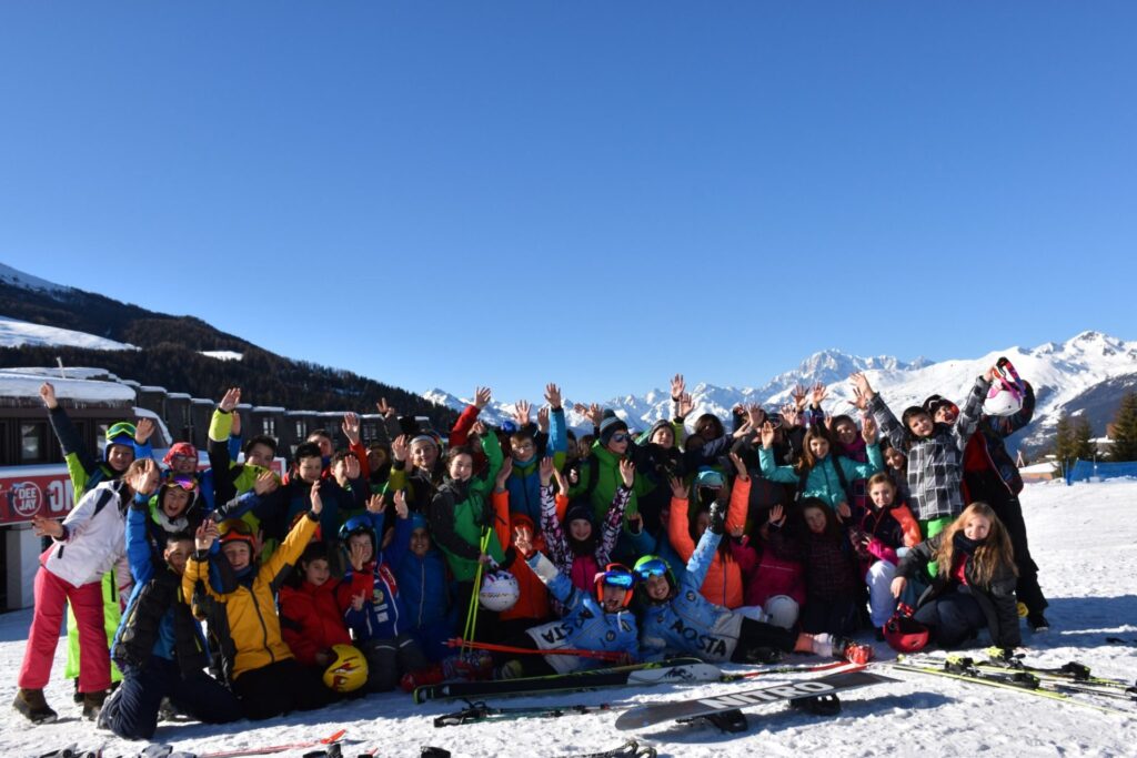 Giornata di scuola sugli sci per oltre 350 ragazzi