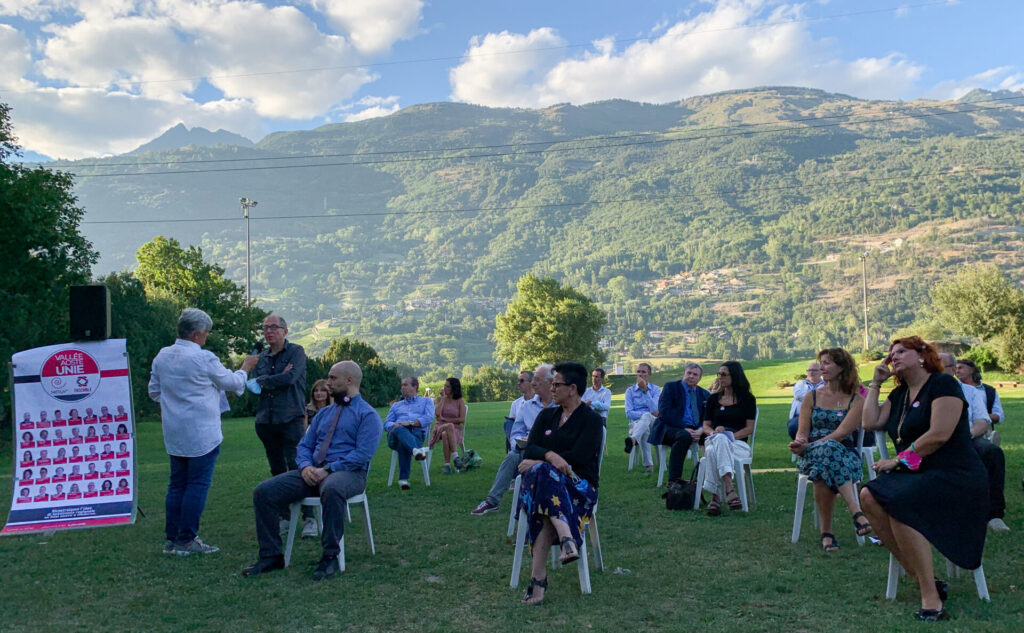 Vallée d’Aoste Unie scende in campo: “Ricostruiamo l’Autonomia su basi nuove e moderne“