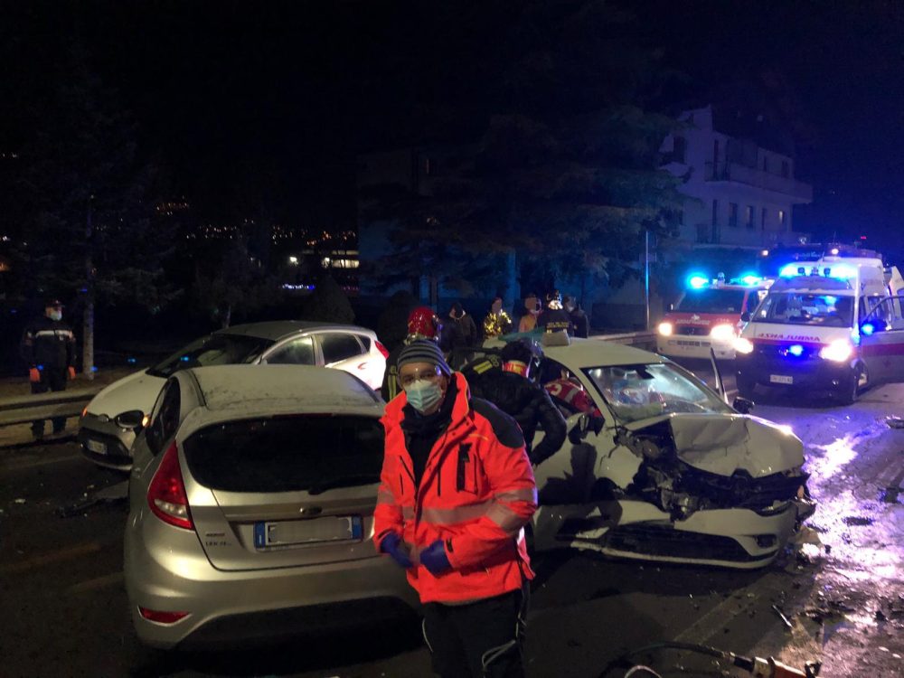 Incidente stradale a Gressan, quattro feriti trasportati in ospedale