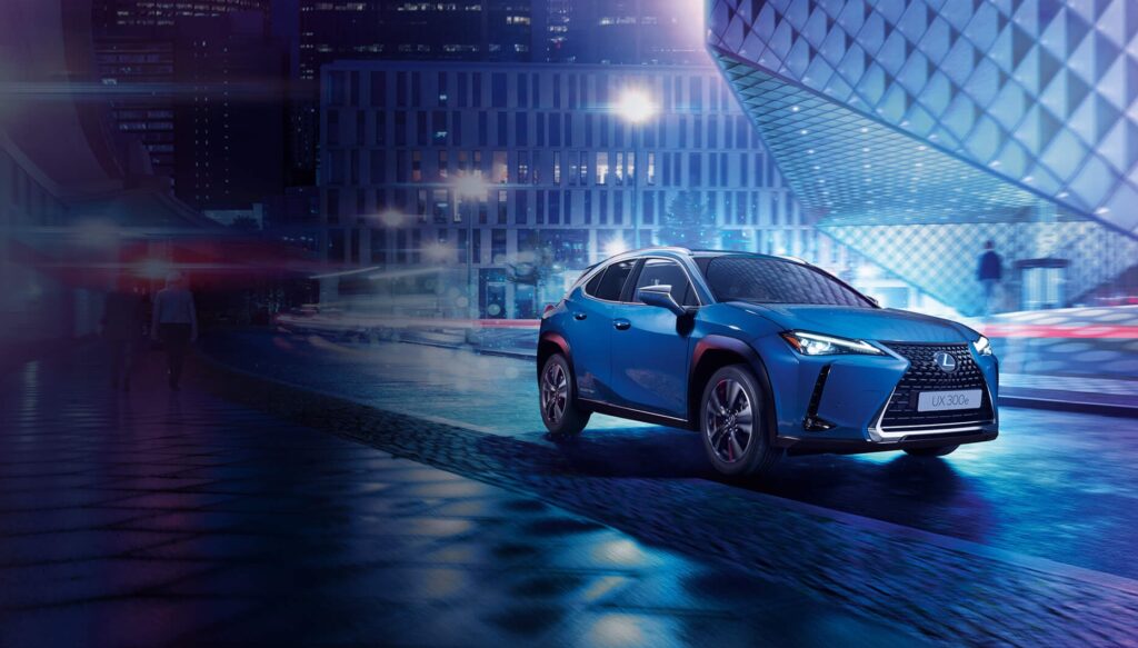 Lexus UX 300e, il primo Suv elettrico della casa giapponese