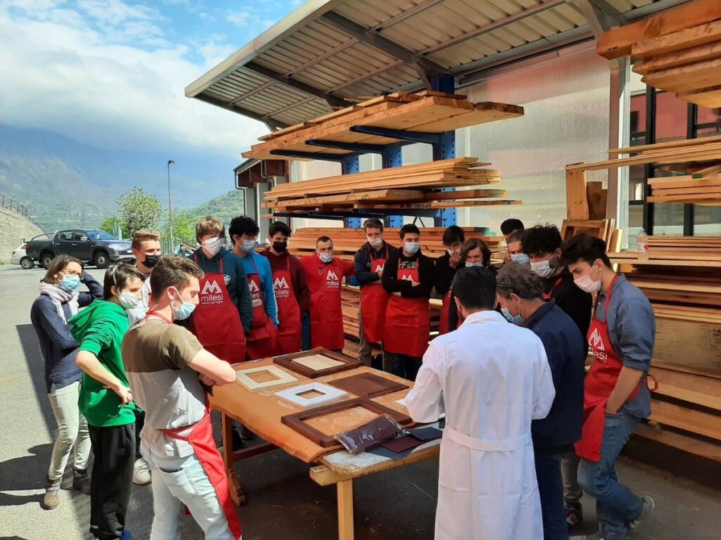 Al Don Bosco di Châtillon una giornata di formazione sul mondo delle vernici