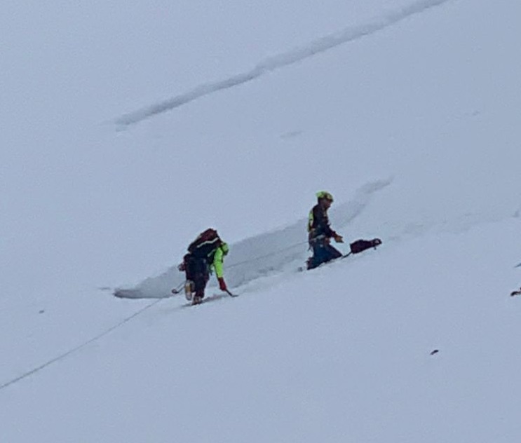 Recuperato dal soccorso alpino valdostano scialpinista caduto in un crepaccio